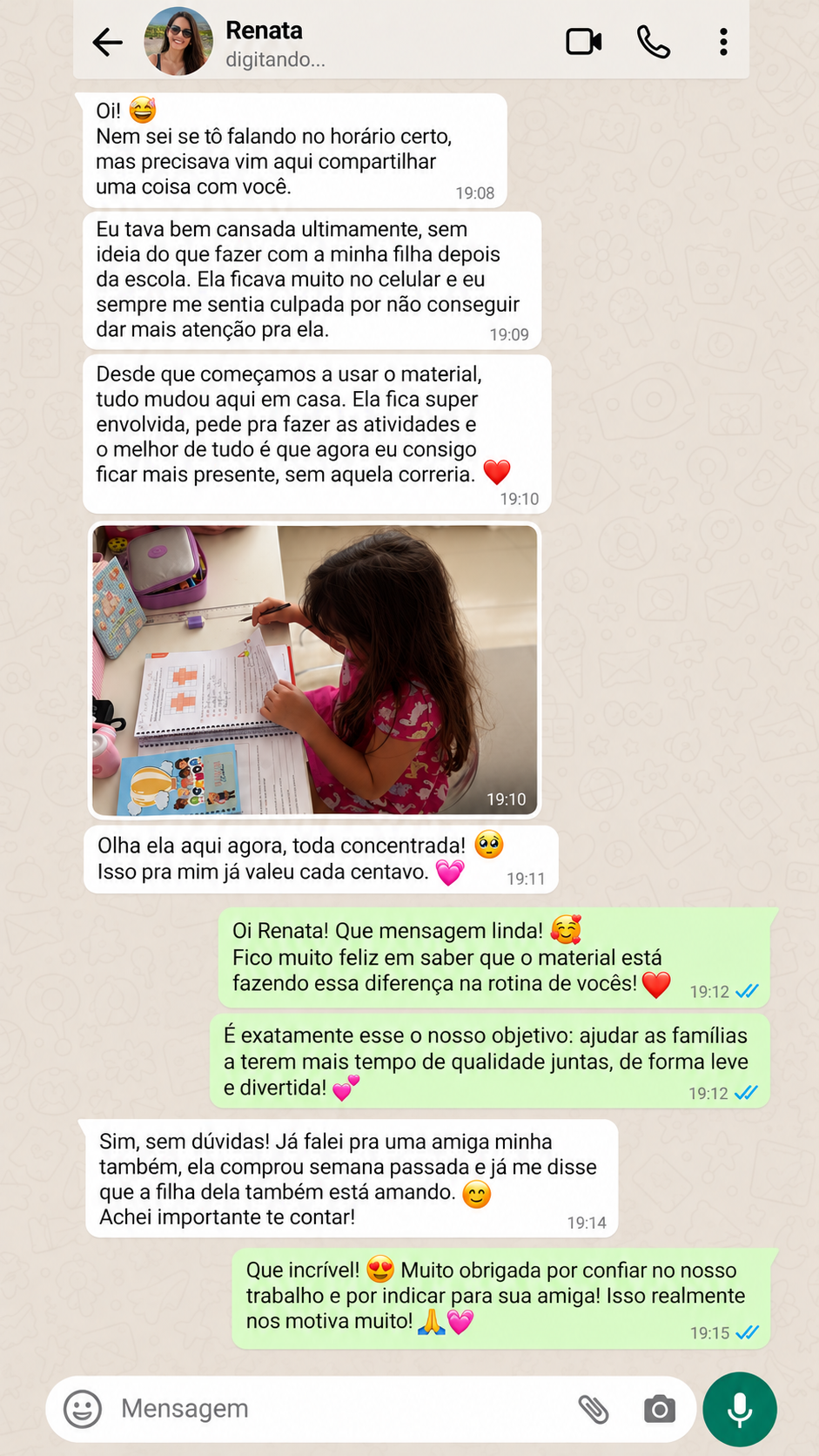 Conversa de WhatsApp com Renata sobre sua experiência com o material do Clube Mente Brilhante
